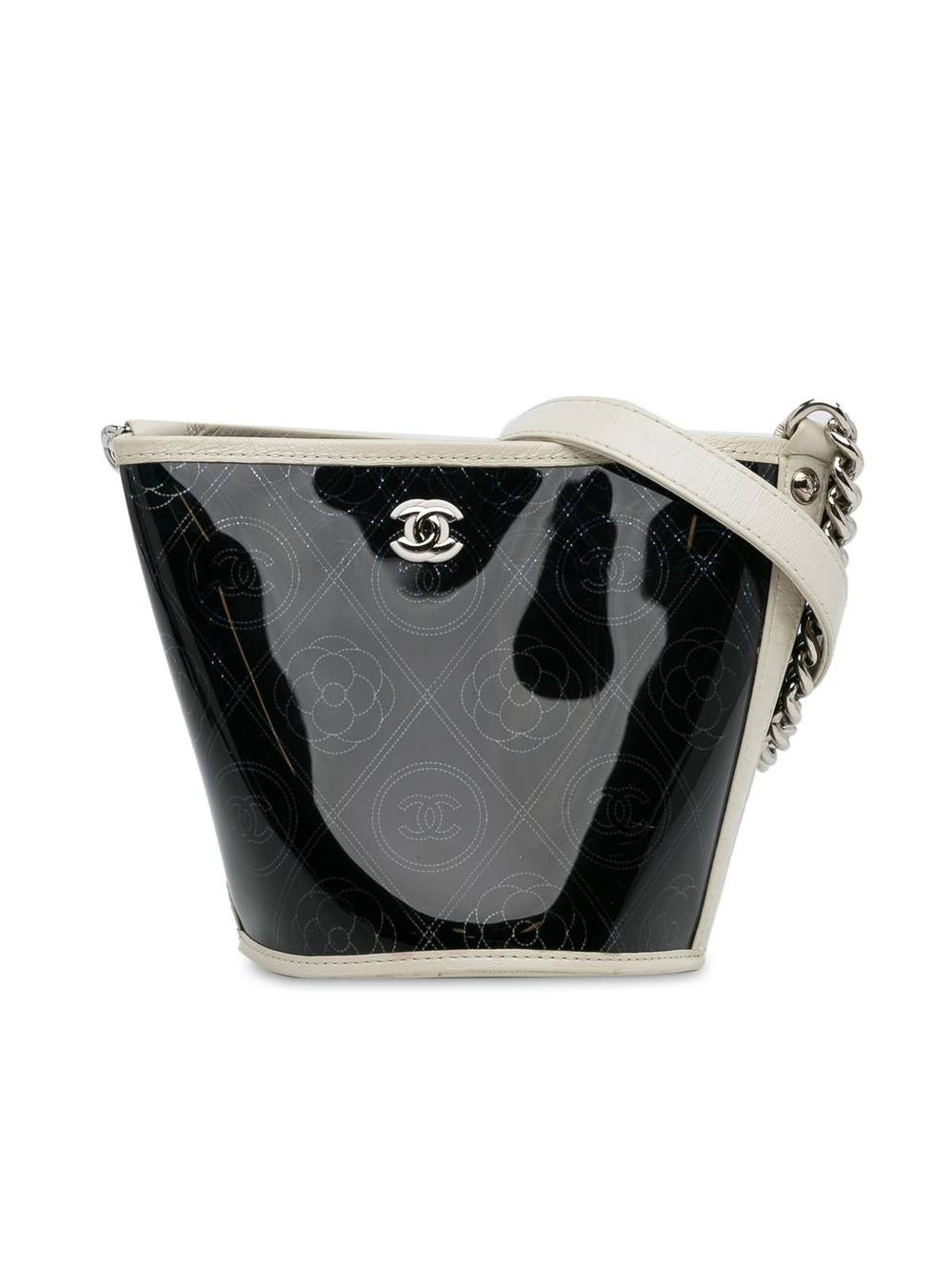 Chanel Women's Preloved Fashionable Top Handle Bucket Bag with Chain Detail in Black